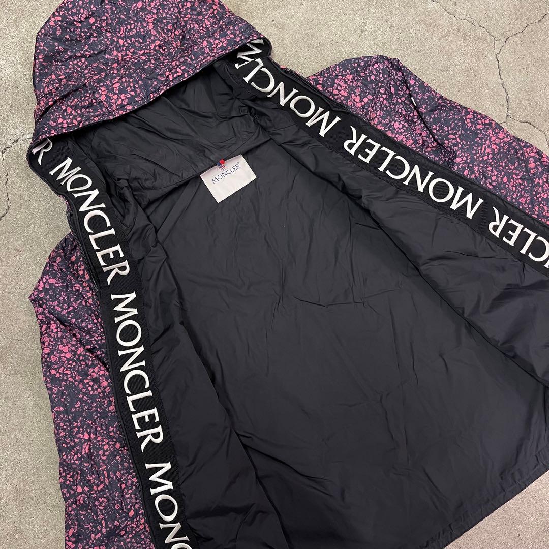 キム　国内正規 MONCLER SIAGNE ナイロンジャケット ブルゾン