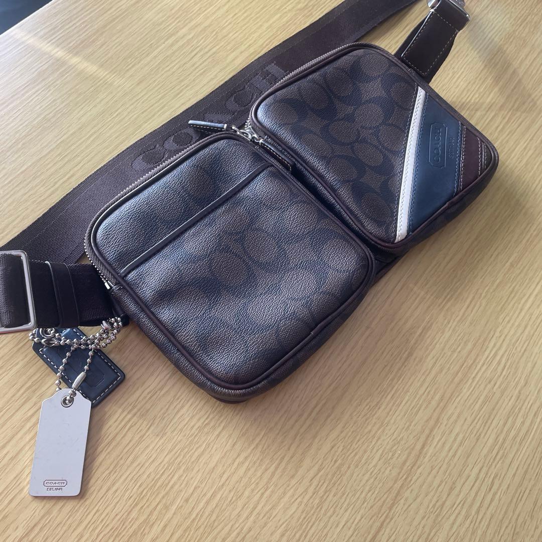 COACH ボディバッグ レザー ブラウン