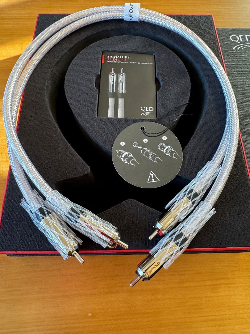 RCAケーブル QED SIGNATURE AUDIO 40 0.6m２本