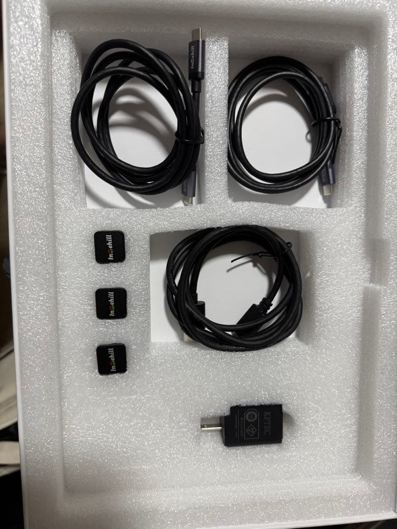 Intehill モバイルモニター 4k 13.4 インチ 美品 ②