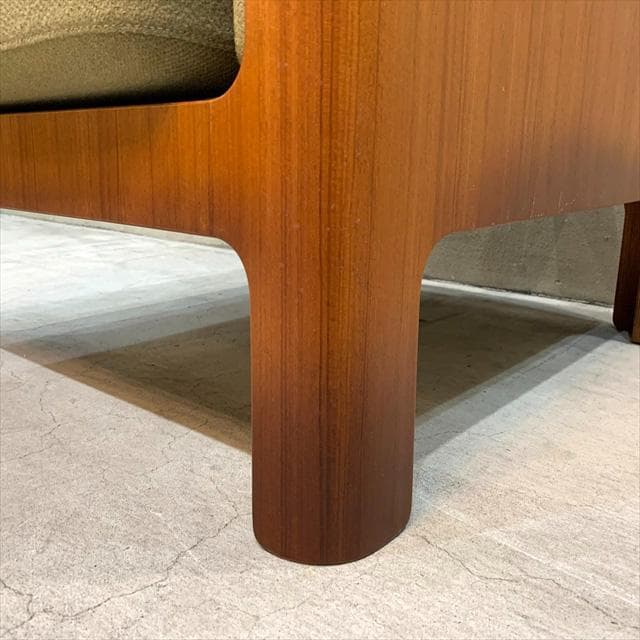 天童木工のHacoヴィンテージチークイージーチェア②