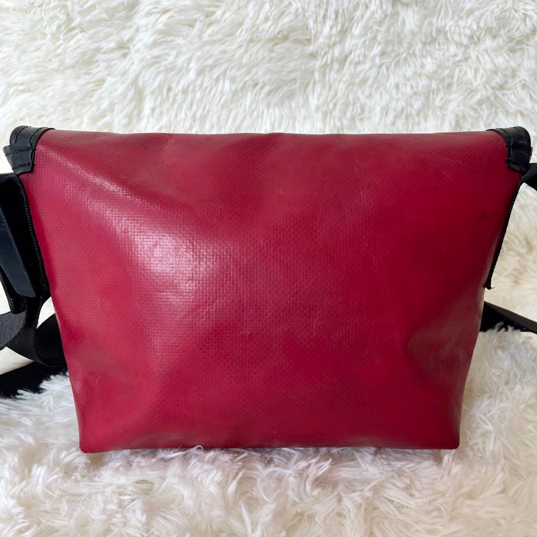 FREITAG F41 HAWAII FIVE-0 メッセンジャーバッグ 赤