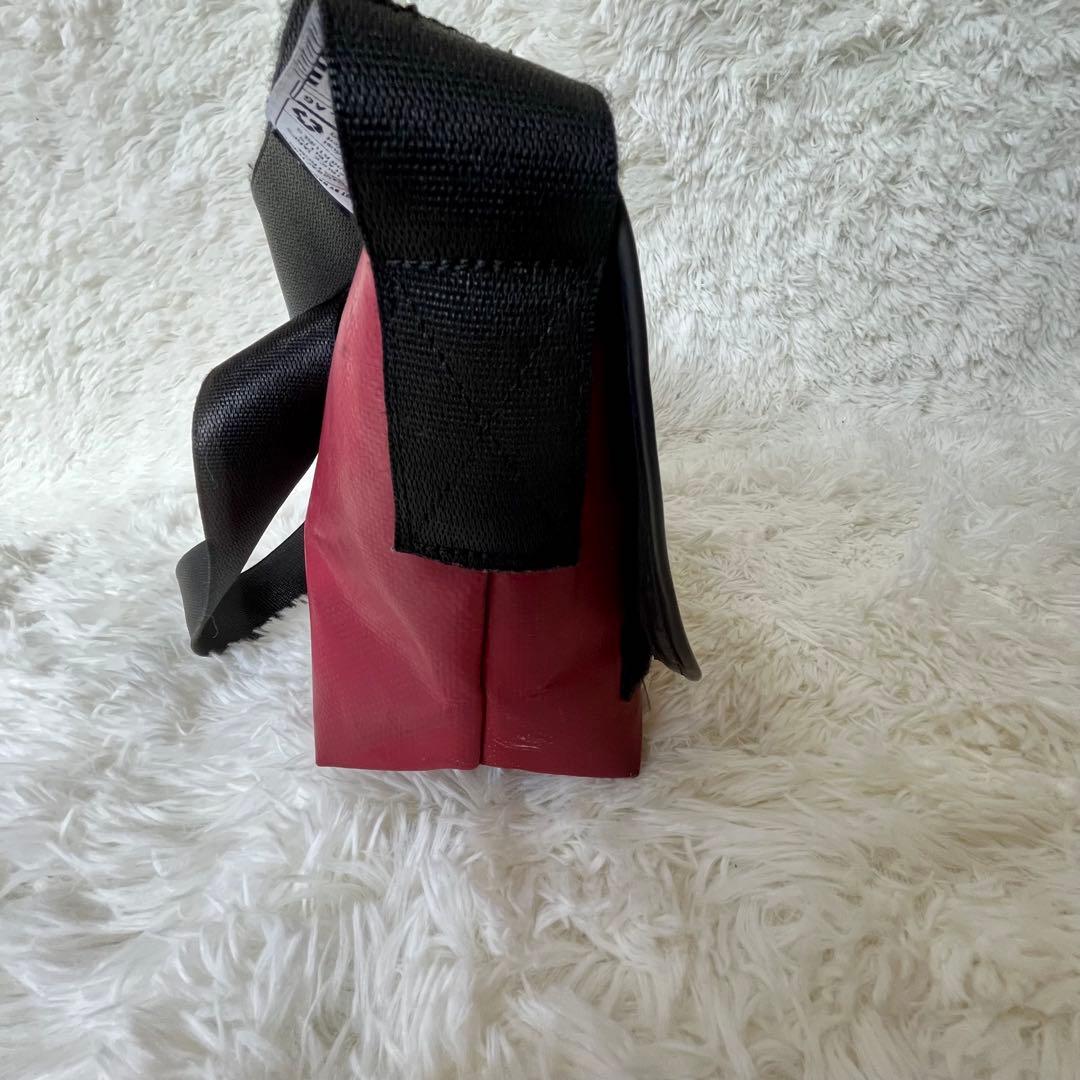 FREITAG F41 HAWAII FIVE-0 メッセンジャーバッグ 赤