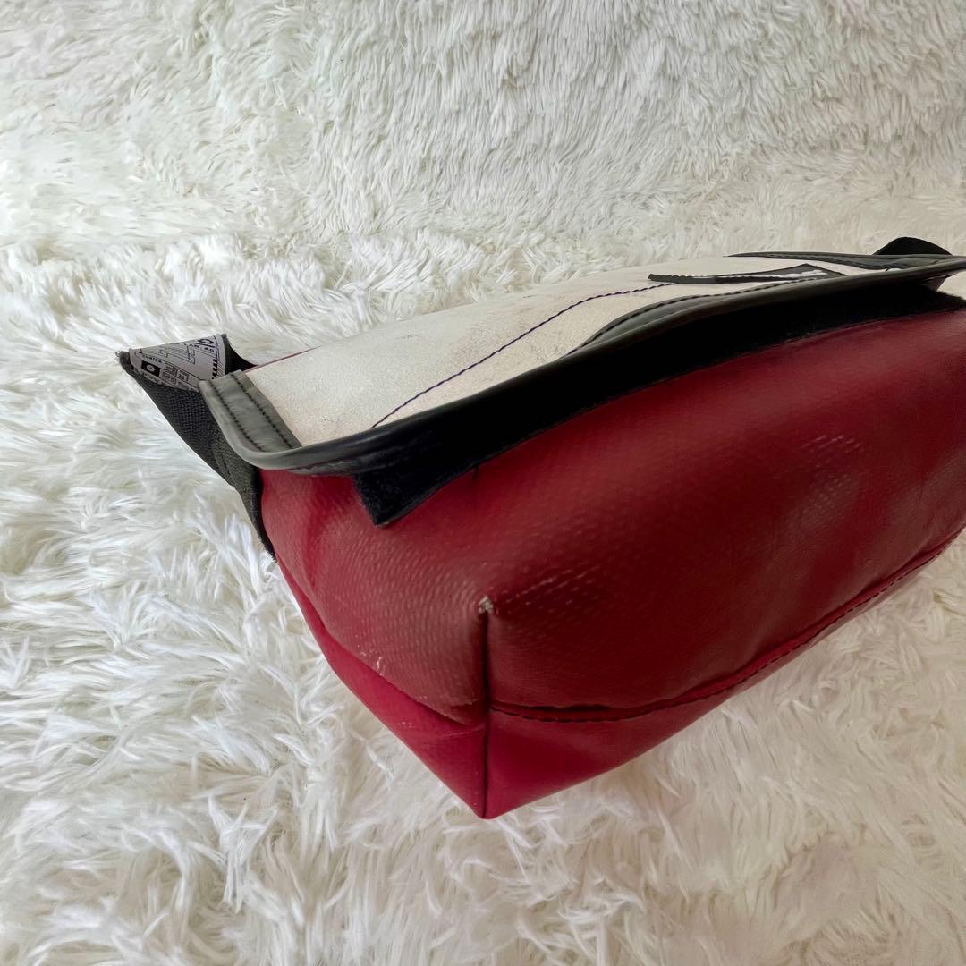 FREITAG F41 HAWAII FIVE-0 メッセンジャーバッグ 赤