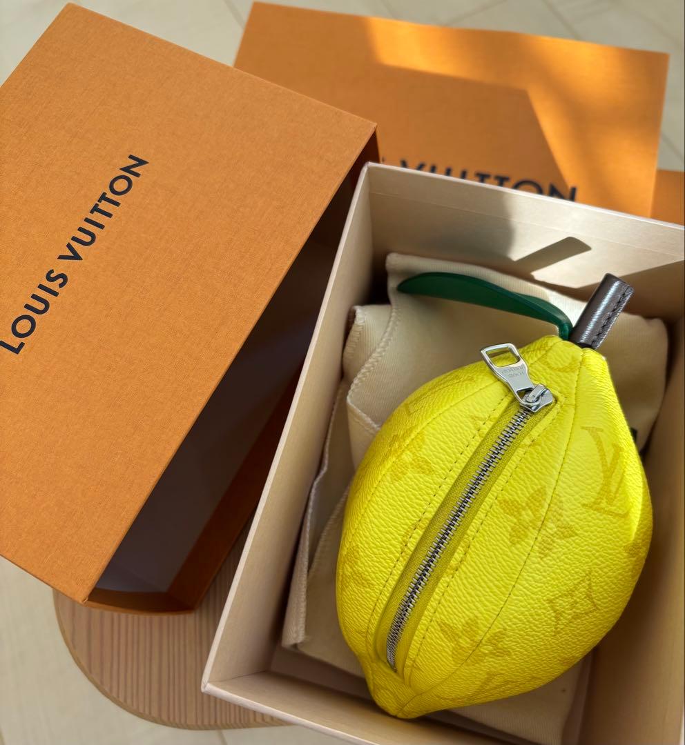ルイヴィトン ポシェット レモンポーチ モノグラム M81197