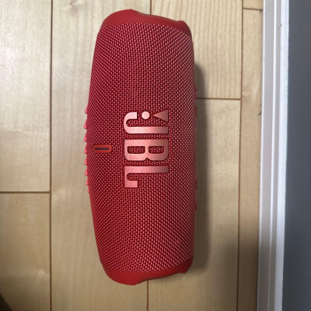 JBL CHARGE 5 レッド　ワイヤレススピーカー