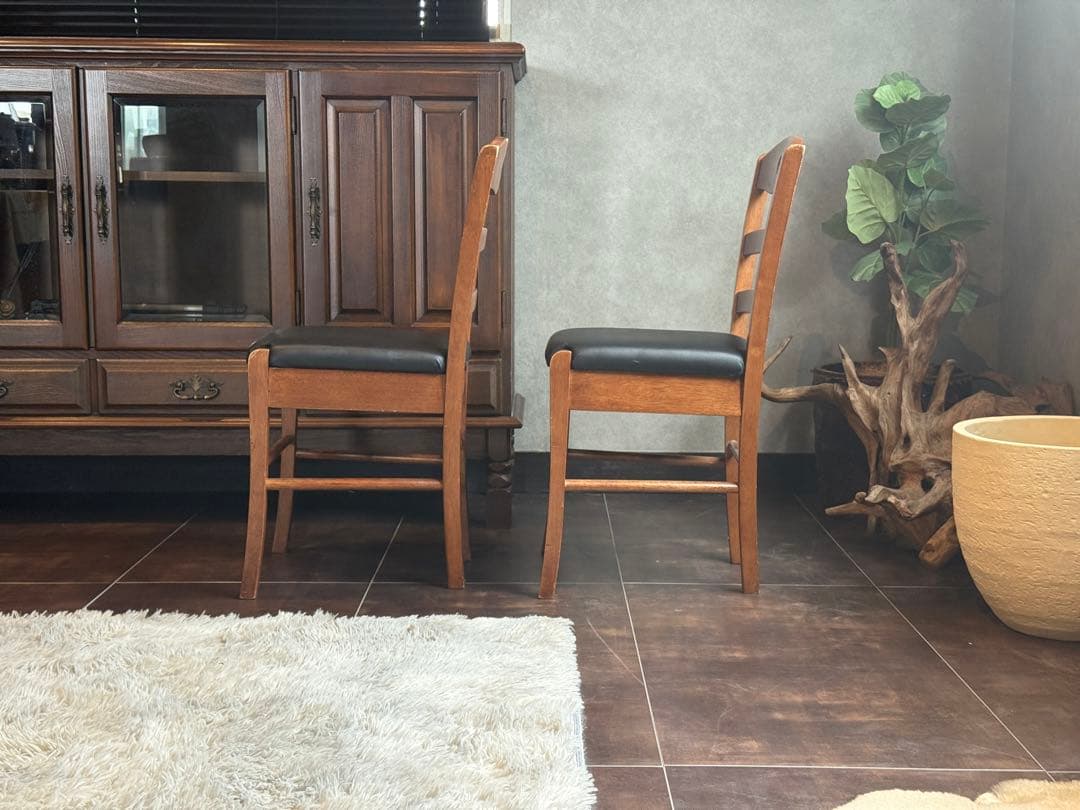 ヴィンテージチェア　座面ブラック　レザー　チェリー　レトロ　4脚セット　nz