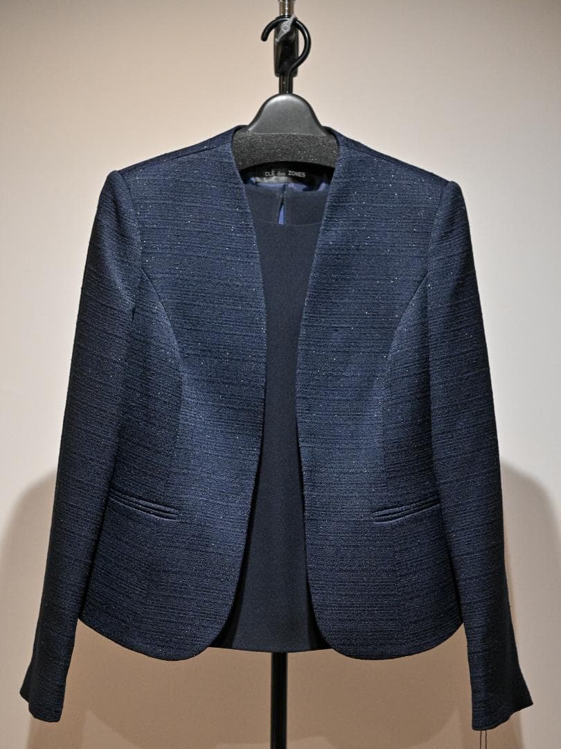 プールヴー　フォーマルスーツ（ラメジャケ＋ブラウス＋パンツ）　☆値下げしました