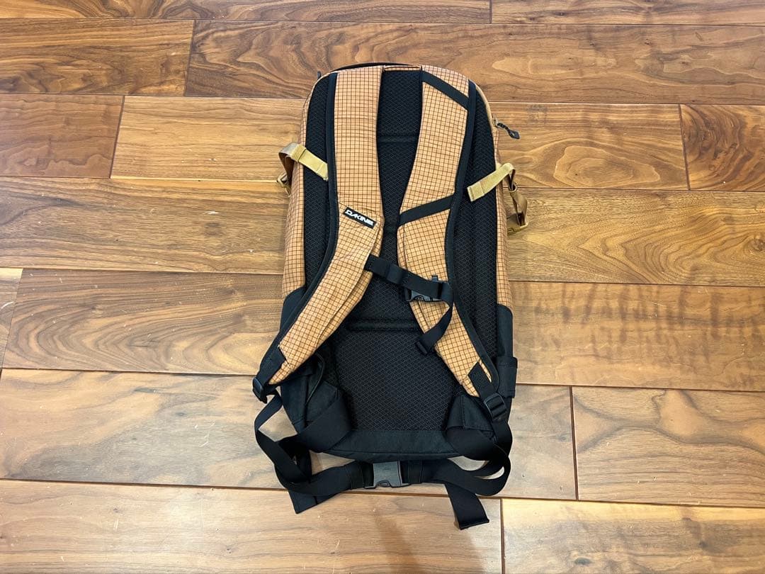 DAKINE ダカインスノーボードバッグ ヘリプロ20L