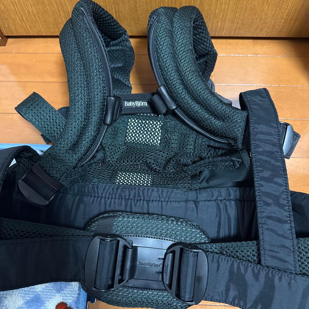 BABYBJORN ベビービョルン ハーモニー 抱っこ紐 ブラック　おまけ付き