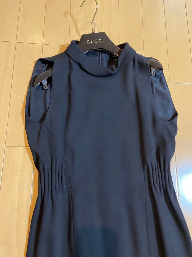 GUCCI ワンピース　黒DHT-S516H