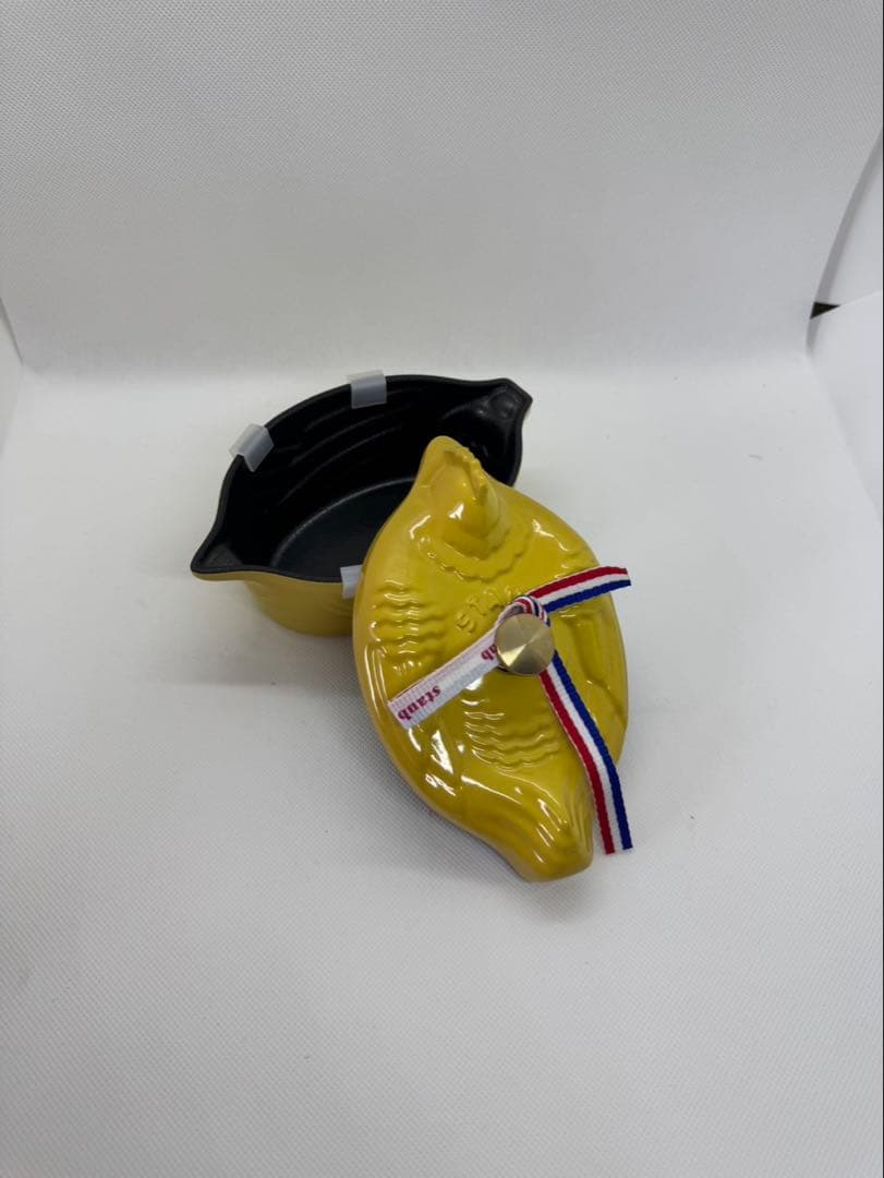 staub ストウブ　スモールチキンココット　シトロン　未使用品　①