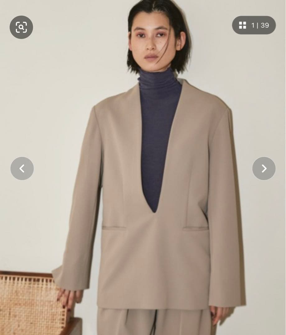 トゥデイフル　Tuck Twill Trousers パンツ