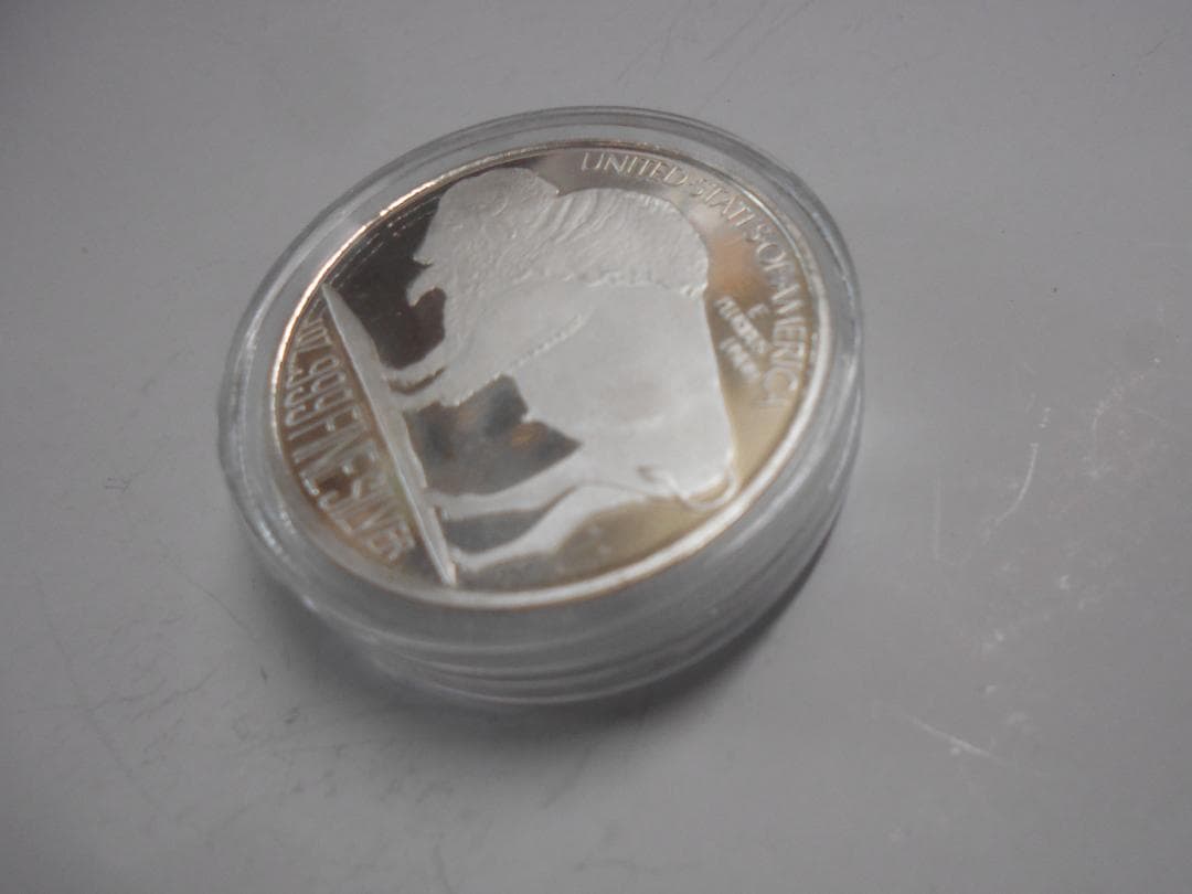 2個　シルバー　　インディアン　31.2g 　銀貨　未使用 　g088