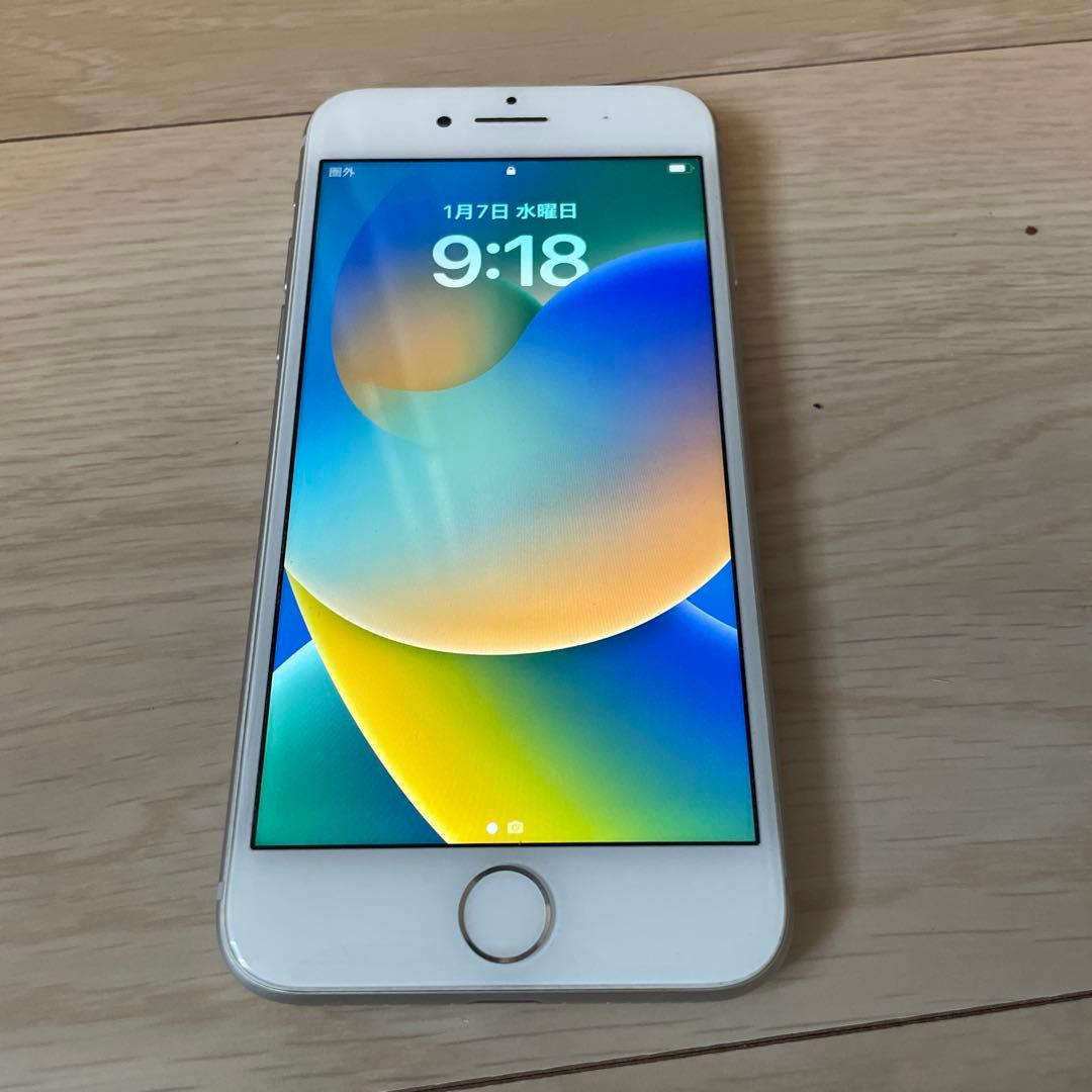 Apple iPhone 8 シルバー　メモリー256GB