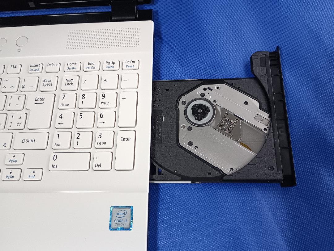 よ*し様 NEC LAVIE PC-NS350HAW SSD240GB Offi