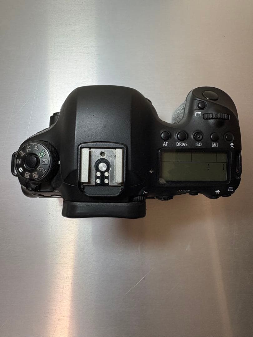 EOS 6D Mark II デジタル一眼レフ