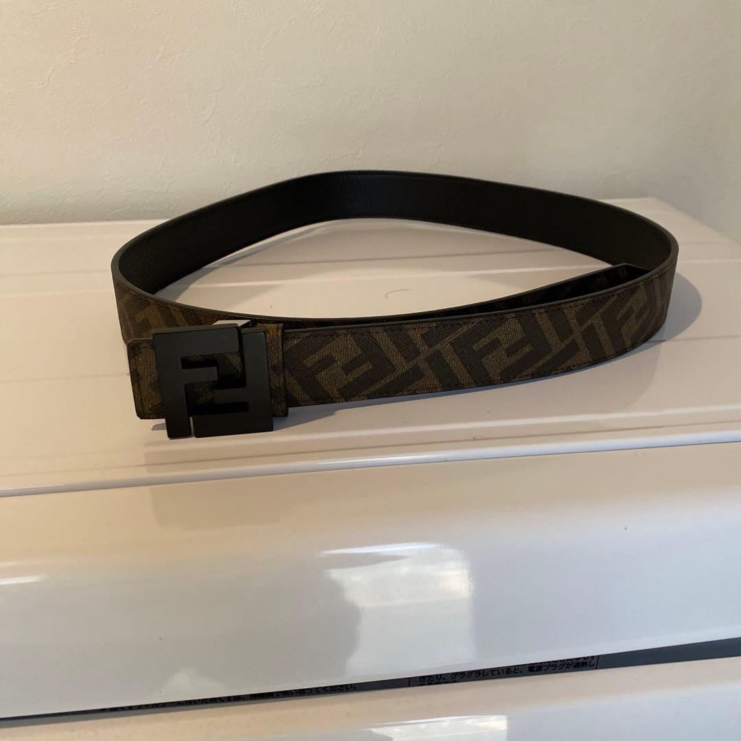 未使用！FENDIリバーシブルベルト