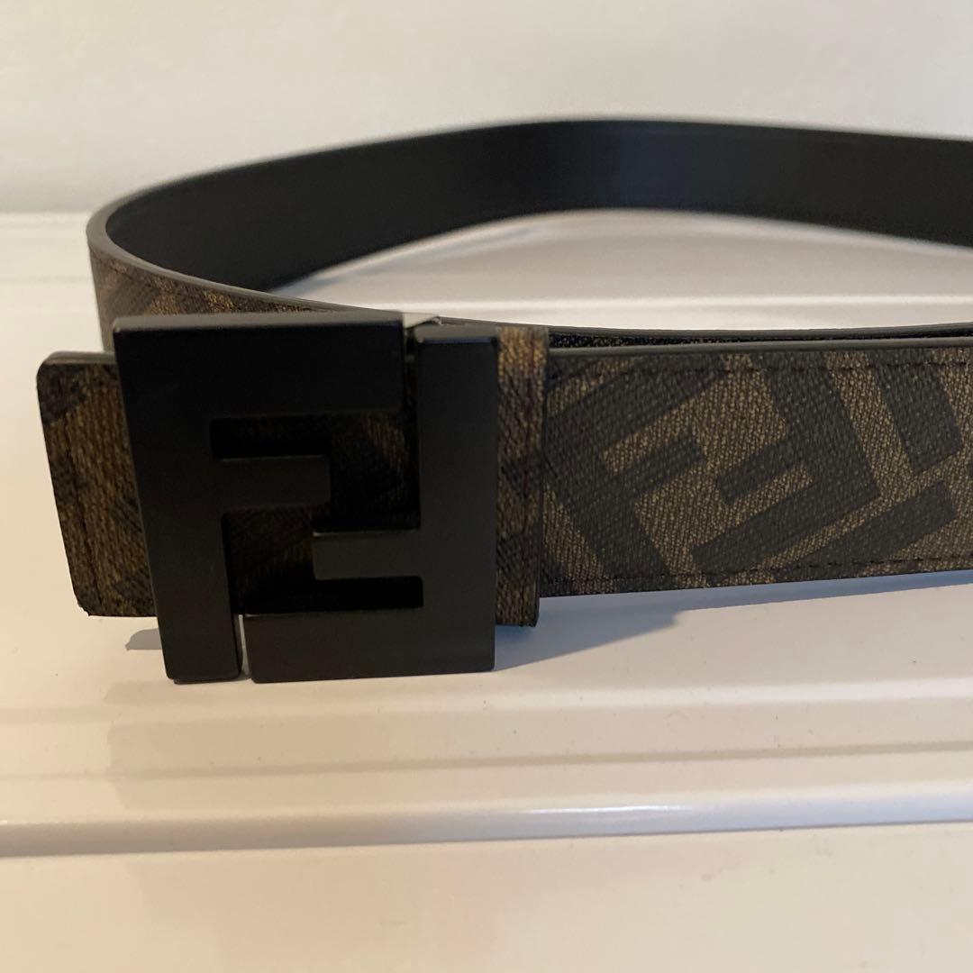 未使用！FENDIリバーシブルベルト