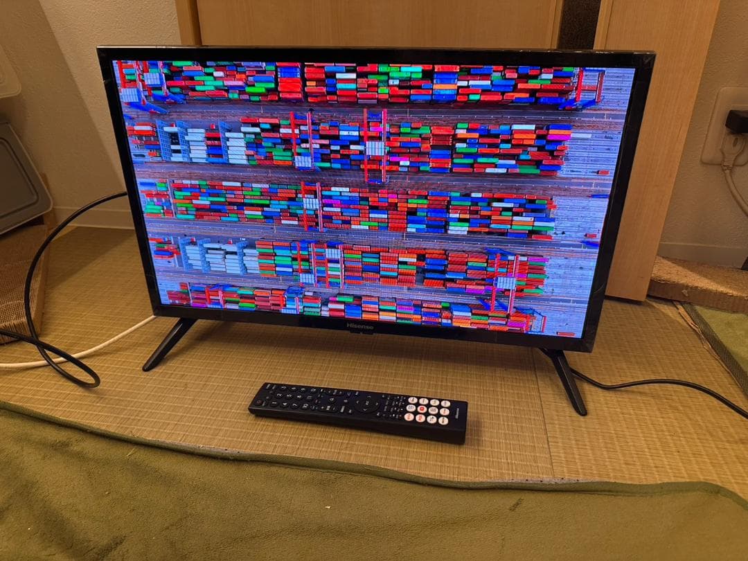 25年極々美品!ハイセンス hisense 24型　スマートテレビ 24YR4A