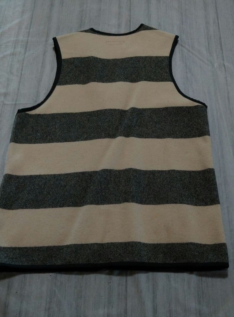 （美品）ウエストライド　アイボリー✖グレーストライプベスト 38