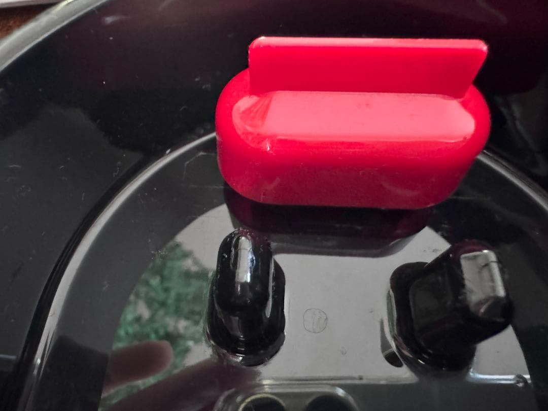 デロンギ デディカ エスプレッソ・ カプチーノメーカー　EC680M