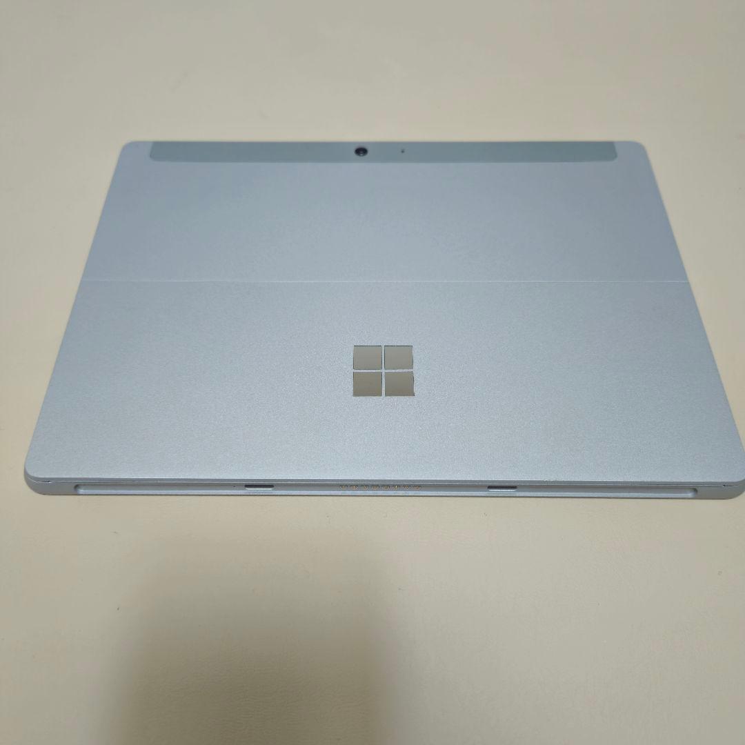 Surface Go2 STQ-00012（キーボード付）