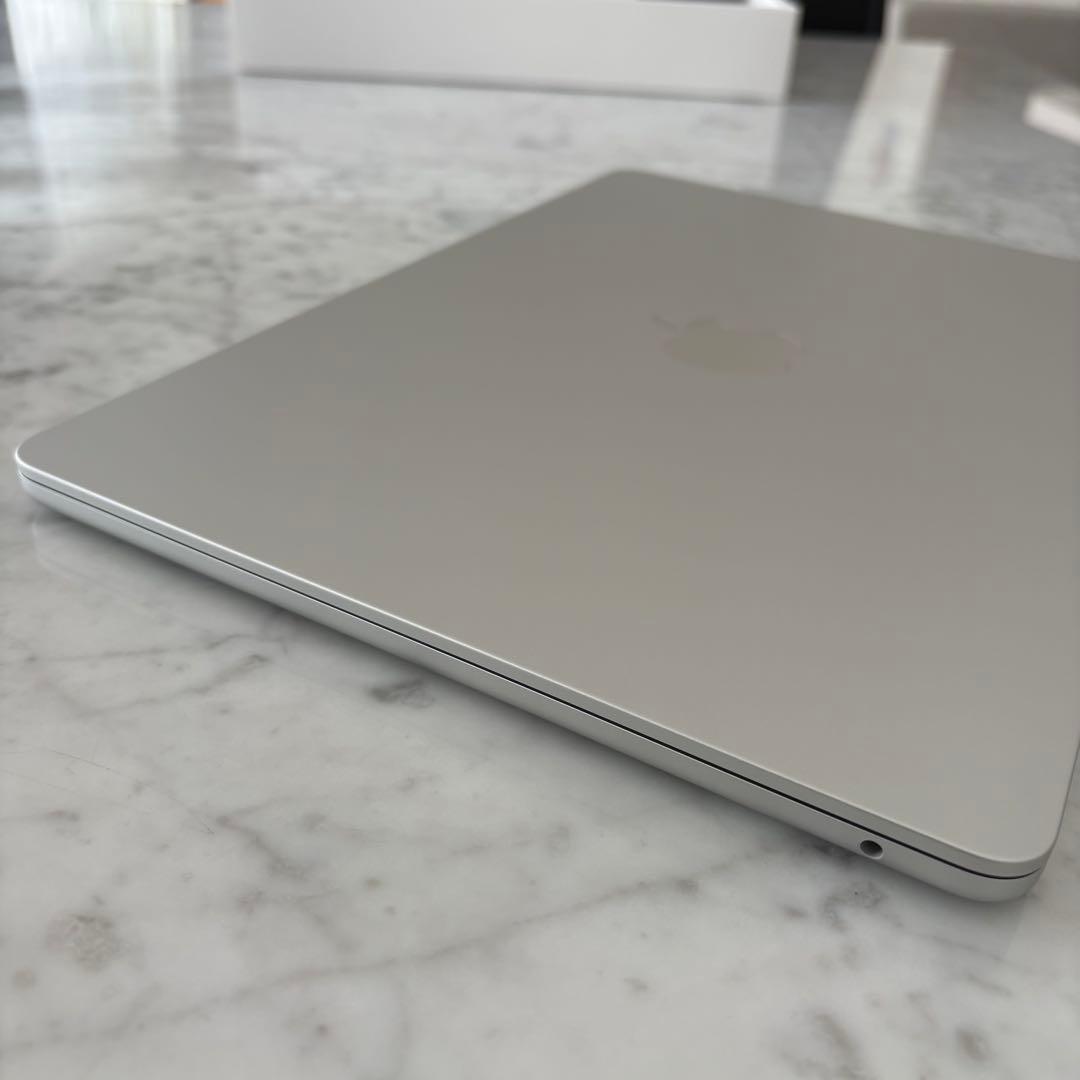 【超美品】512GB*13インチMacBook Air*シルバー*M4チップ