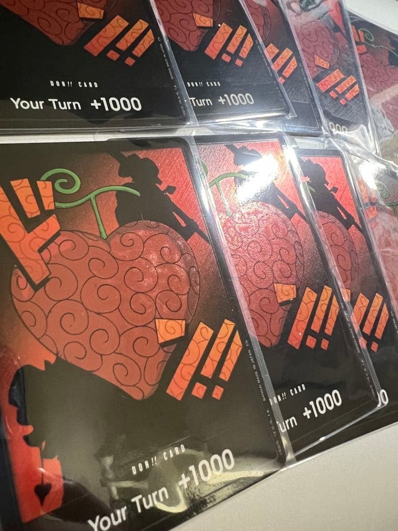 トラファルガー・ロー　ロシナンテ　英語版　 ドンカード　海外限定 赤