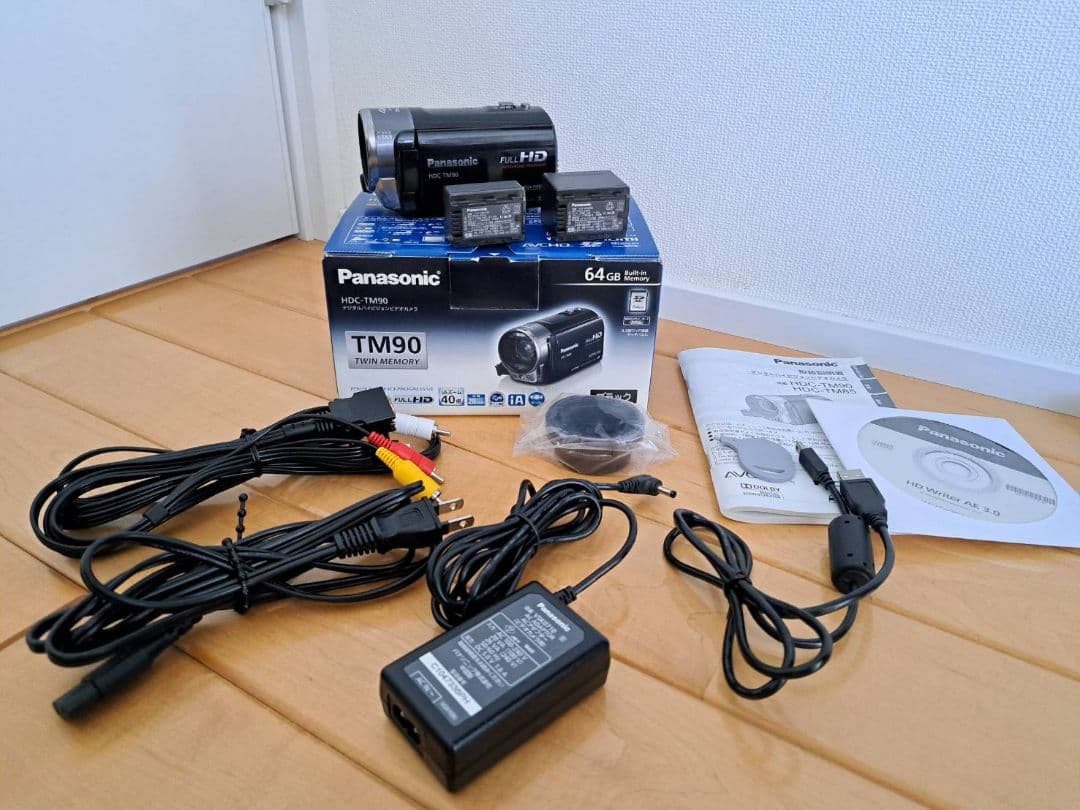 Panasonic HDC-TM90 ビデオカメラ 本体 64GB ＋大容量ＢＴ