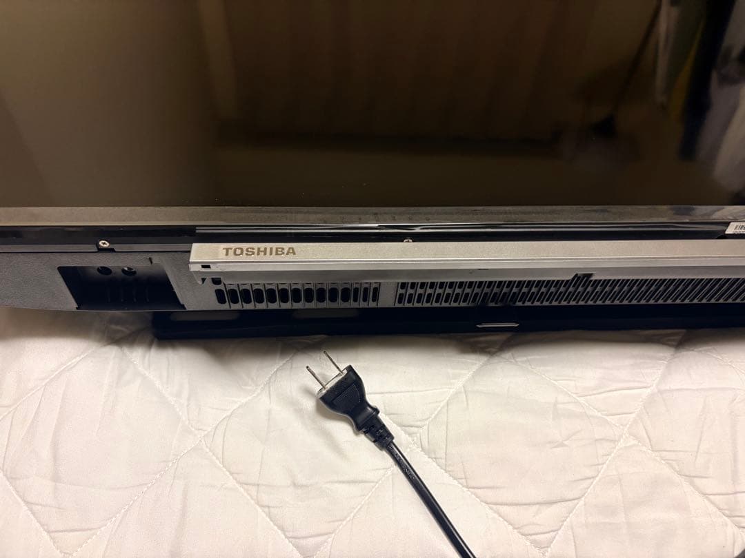 【美品】TOSHIBA 43M530X 43V型 4K液晶テレビ壁掛けスタンド付