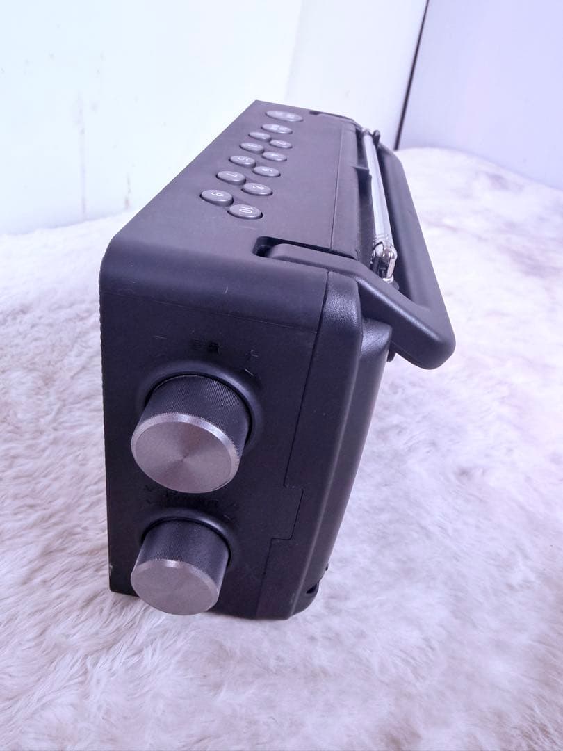 綺麗です♪ 2021年製 Panasonic RF-U180TV-K ラジオ