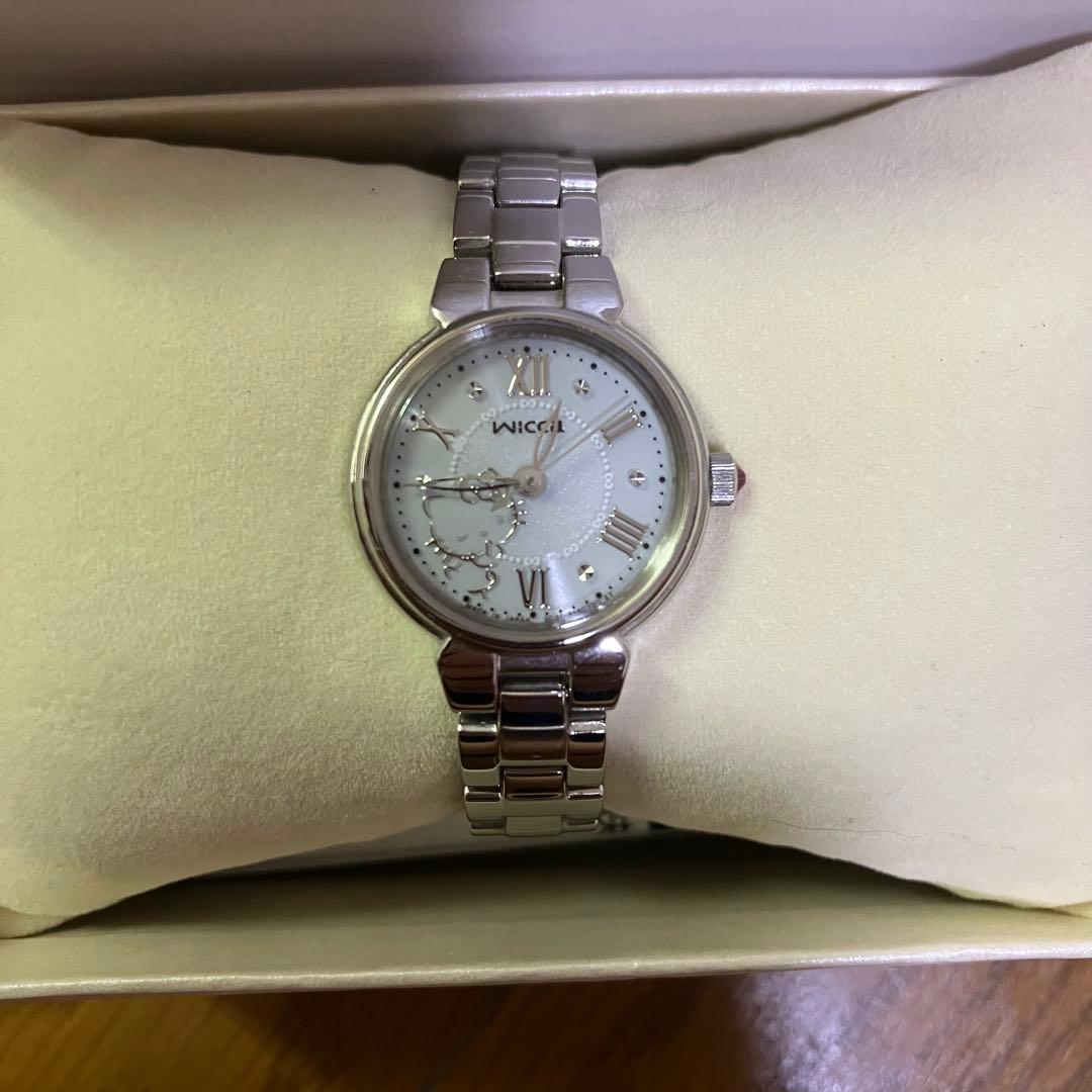 【美品】ウィッカ シルバー アナログ時計 ソーラーテック 電波時計 レディース