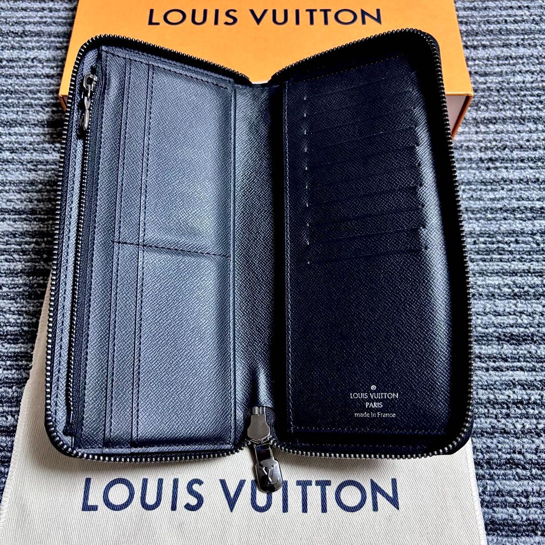 【超美品】ルイヴィトン モノグラム エクリプス・ヴェルティカル ・RFID搭載