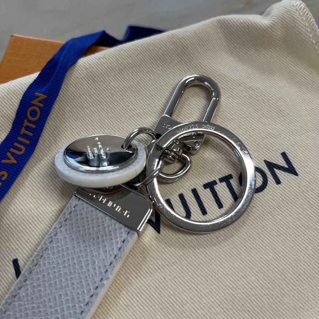 ルイヴィトン モノグラム ポルト クレ ネオ クラブ キーホルダー