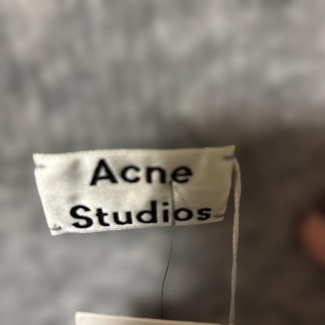 新品タグ付Acne Studios グレー ニットセーター 長袖