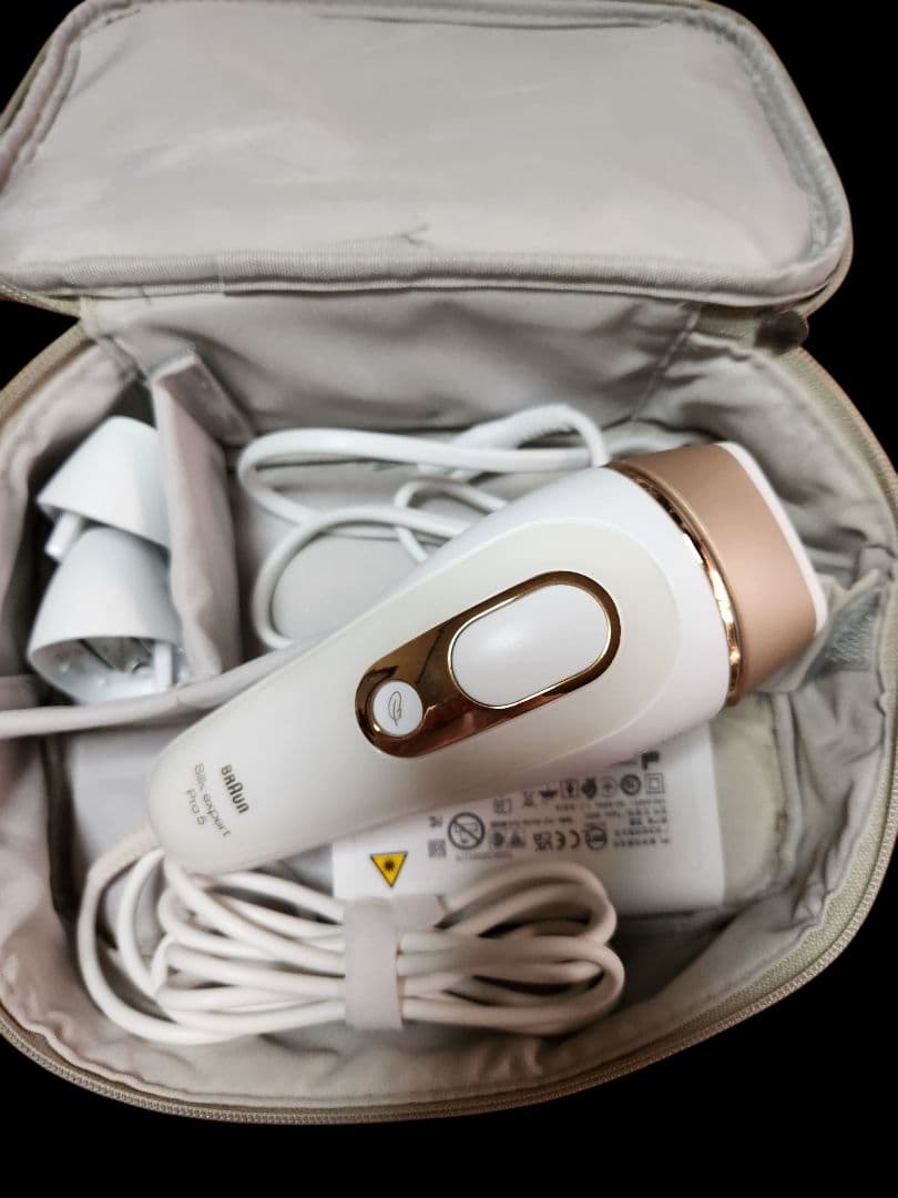 Braun 脱毛器 ホワイト ゴールド 美品 10/31まで価格