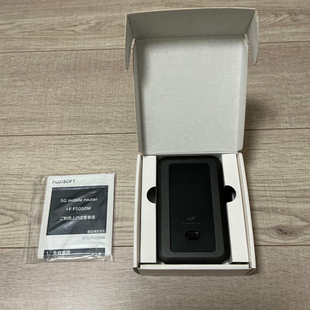 ルーター・ネットワーク機器 FS050W