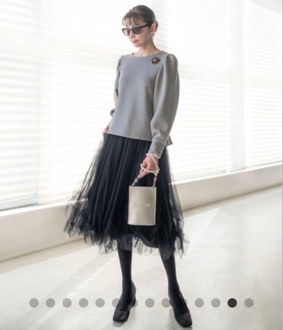 フォクシー デイジーリン Top Elegant Back Flare