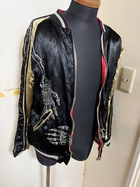 抱き髑髏のスカジャン　箱5