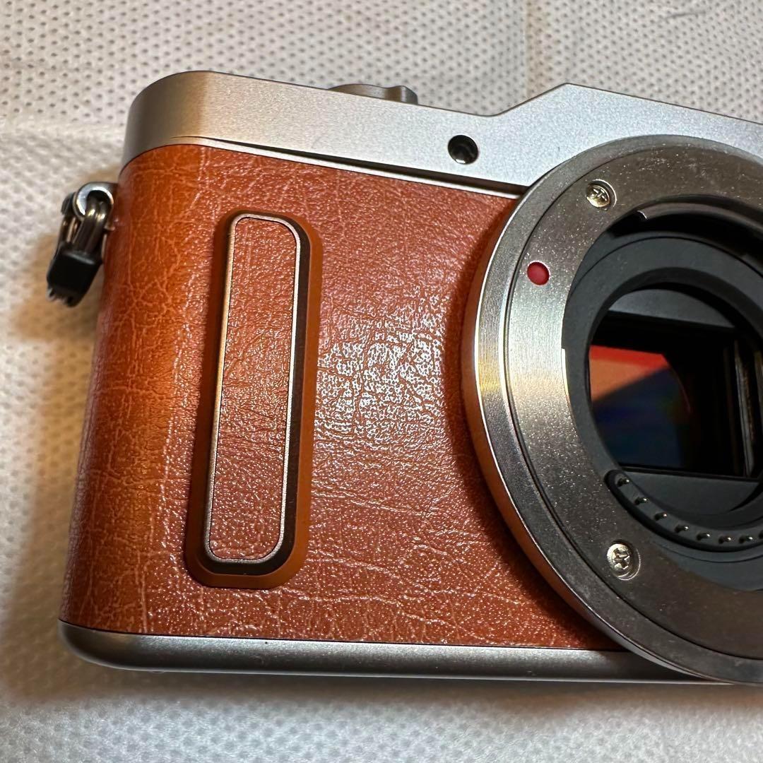 Panasonic DC-GF10W ミラーレス一眼 0307