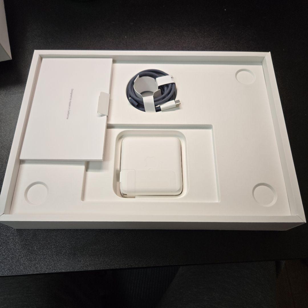 MacBook Air M2 13.6inch 2TB スペースグレー 本体