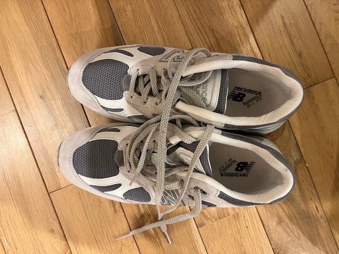 ふ*う様 完全正規品　2回着用　New Balance 991 ライトグレー