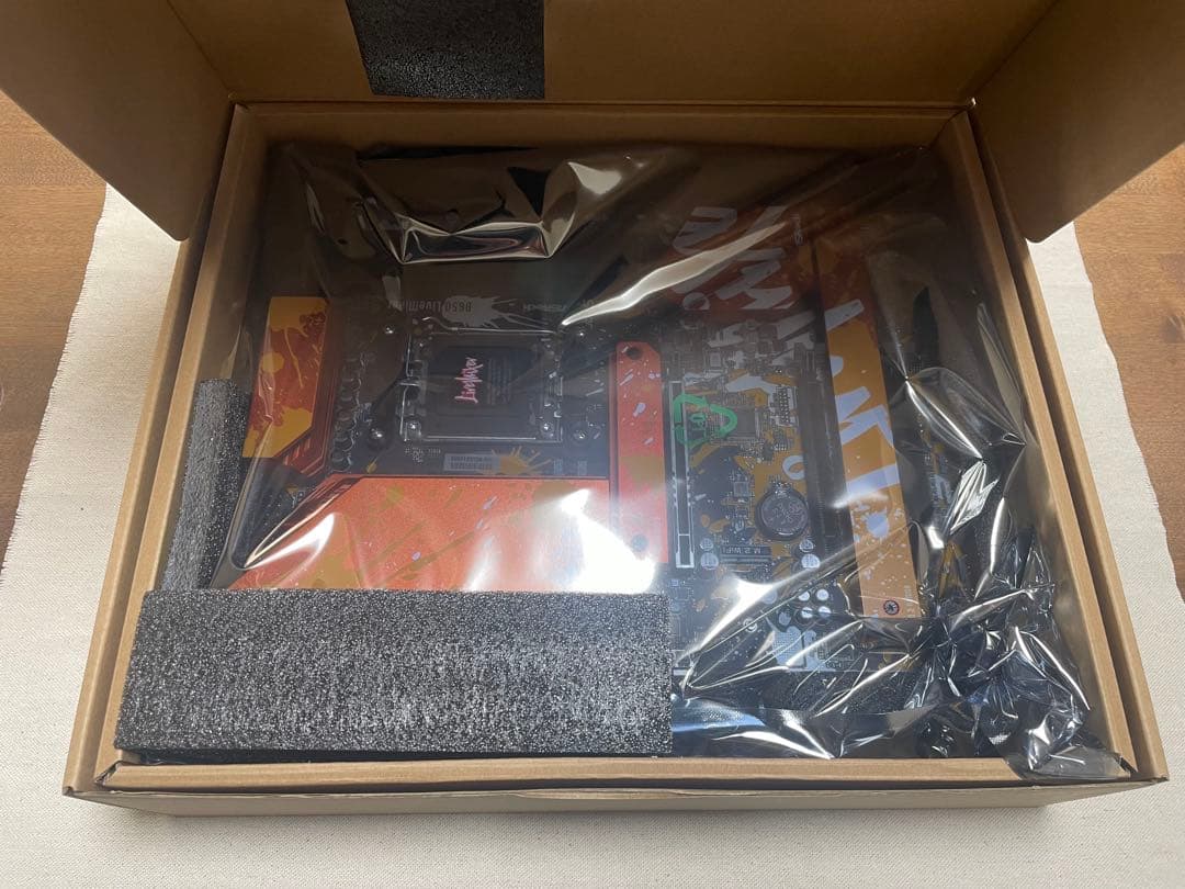 新品　撮影開封　ASRock マザーボード B650 LiveMixer