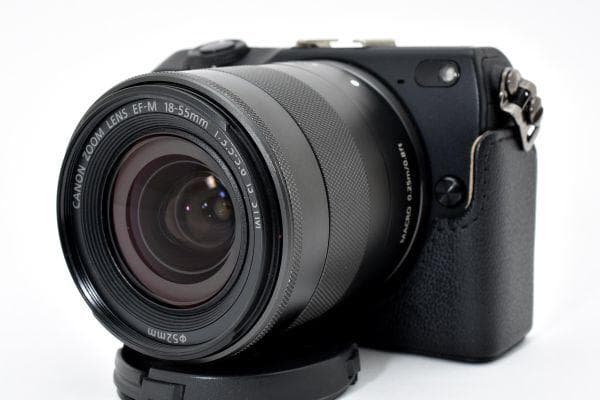 【美品】キャノン Canon EOS M2 EF-M レンズキットミラーレス一眼