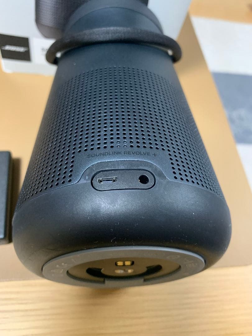 BOSEボーズSOUNDLINK REVOLVE+スピーカー&充電クレードル