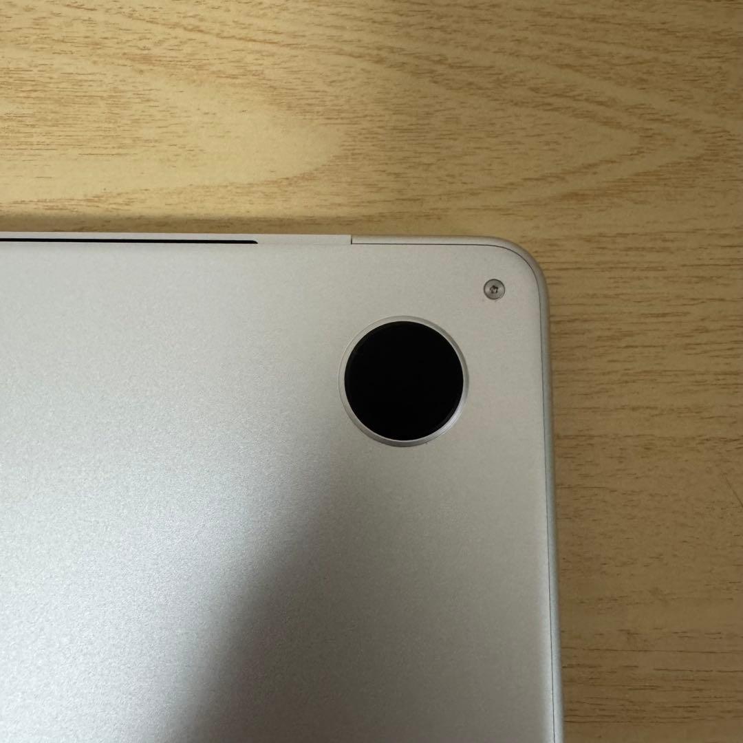 MacBook Air M2 8G SSD256G シルバー