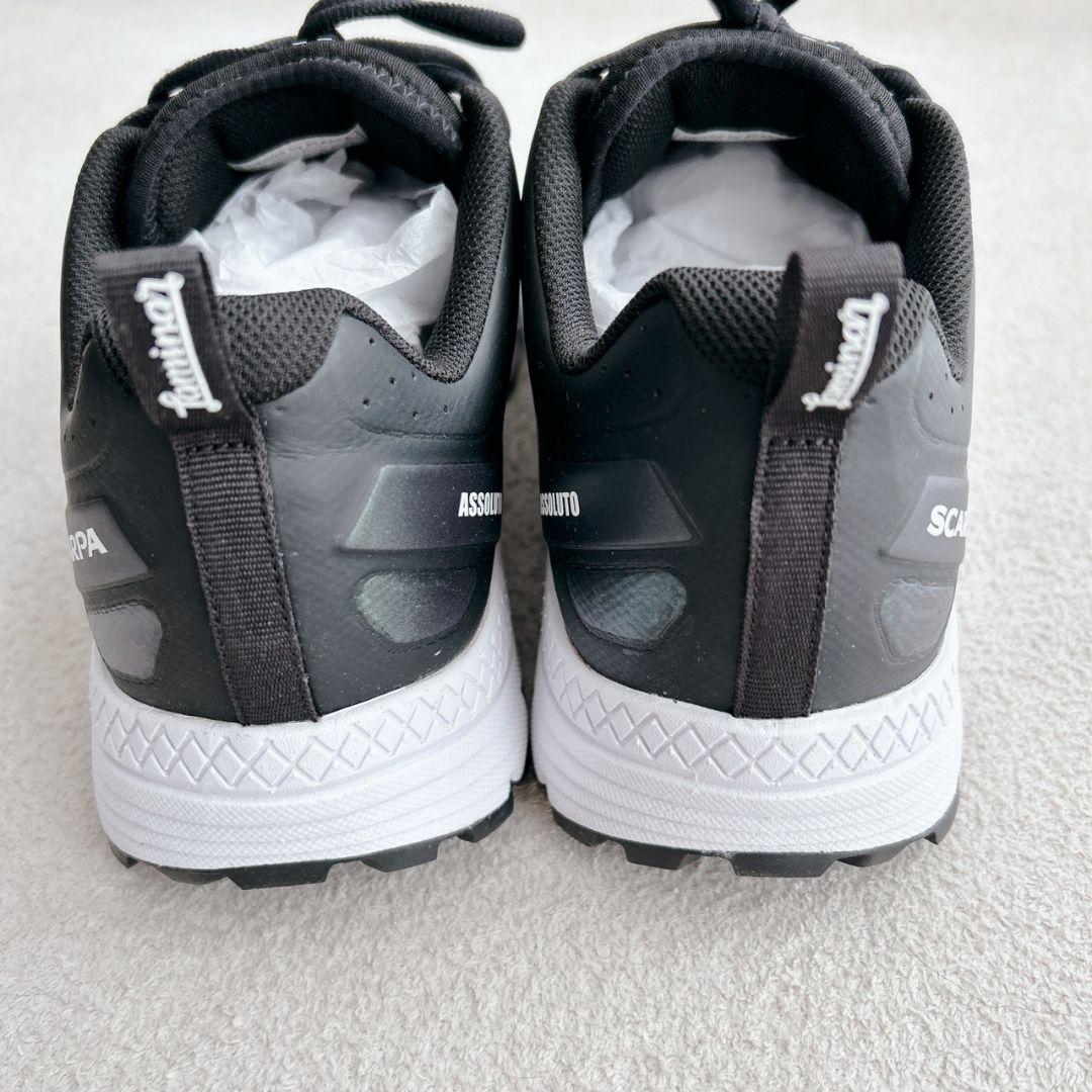 未使用 HERNO ヘルノ ラミナー×スカルパ トレランスニーカー 箱付き