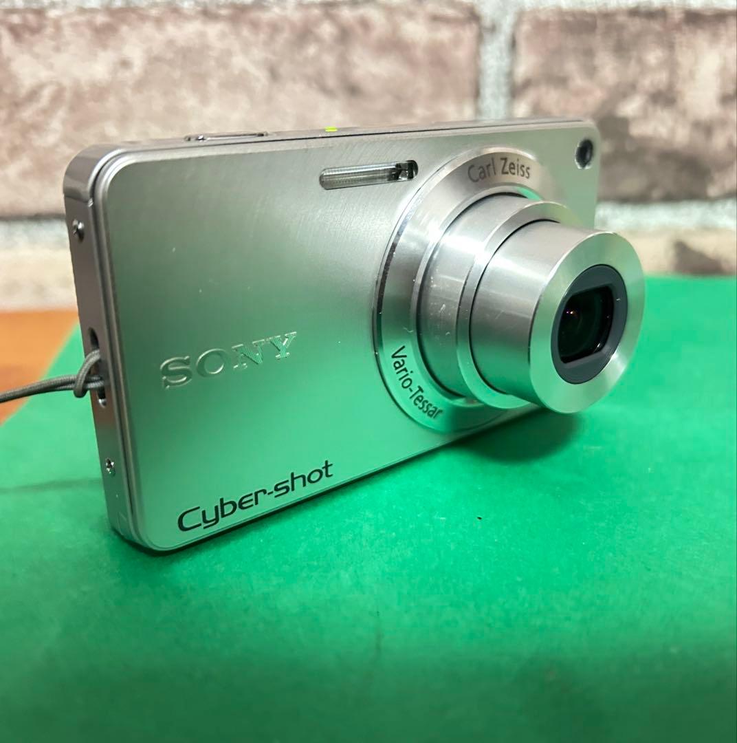 少し懐かしい画質で撮れる。SONY Cyber-shot デジタルカメラ