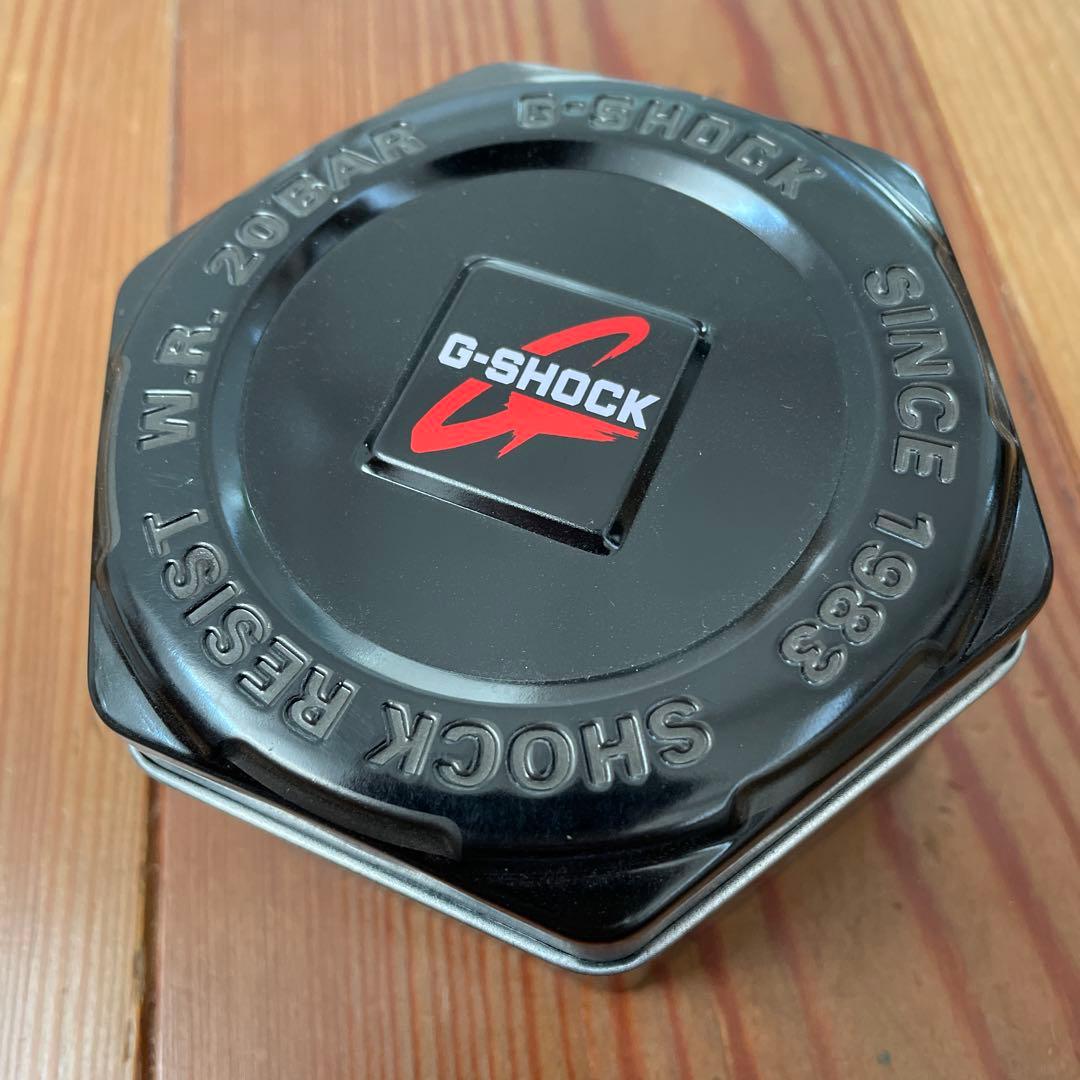 g-shock カスタム　レインボー　5600 未使用品